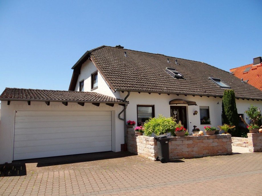 Stra�enansicht Haus Schwabenheim