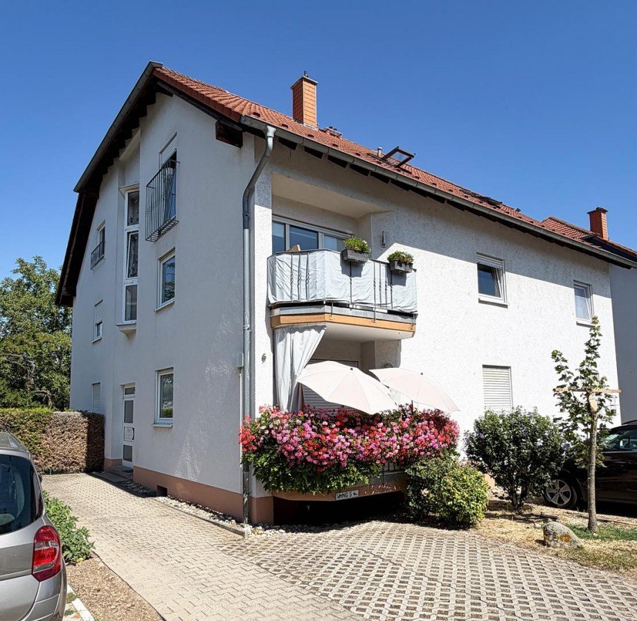 Haunansicht Stra�enseite Wohnung Alzey