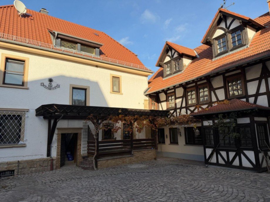 Innenhof Wohnung Erbes-B�desheim