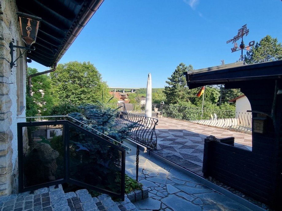 Hauseingang, Terrasse Haus Alzey