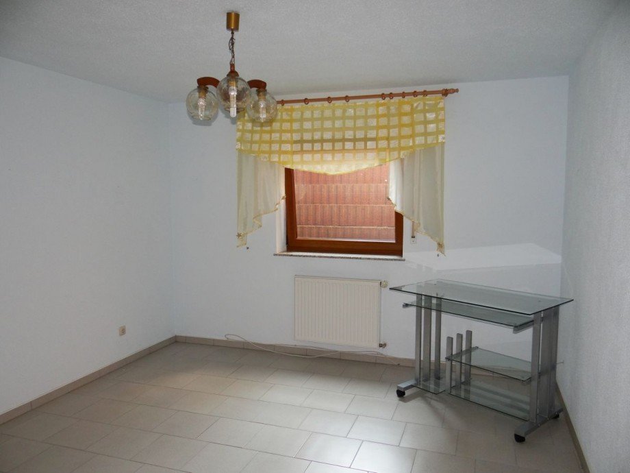 G�stezimmer im UG Haus Flomborn