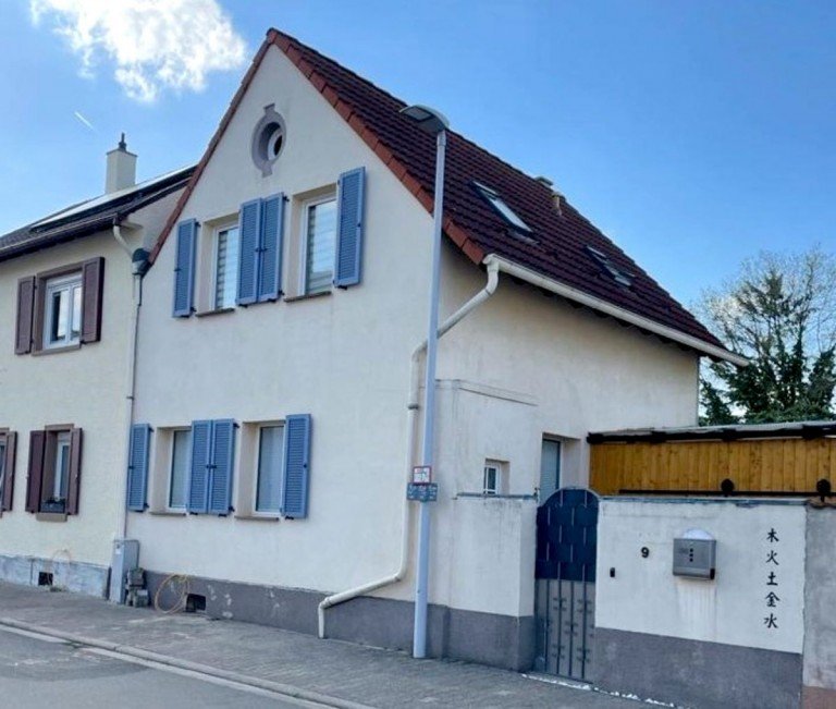 Hausansicht Albig Einfamilienhaus Von beiden das Beste � die Vorteile einer Wohnung kombiniert mit Privilegien eines Hauses!