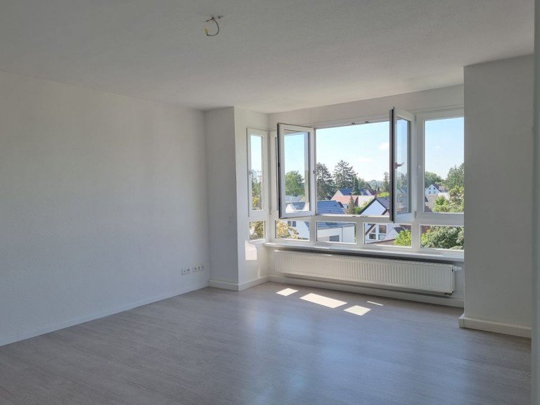 Wohnen Mainz Dachgeschosswohnung Vielseitig und sonnenverw�hnt mit Weitblick �ber das exklusive �Schlesische Viertel� !