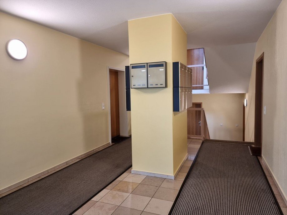 Eingangsbereich Treppenhaus Wohnung Kaiserslautern