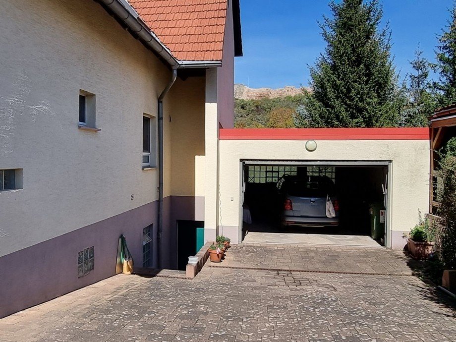 Garage Haus Bolanden