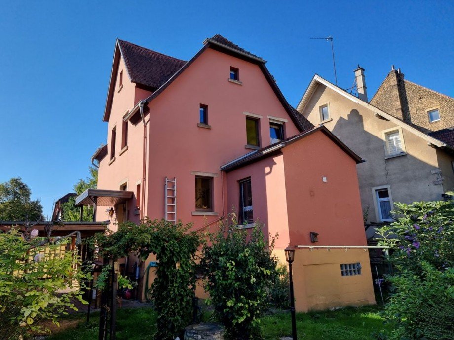 Haus, Gartenansicht Einfamilienhaus Alzey