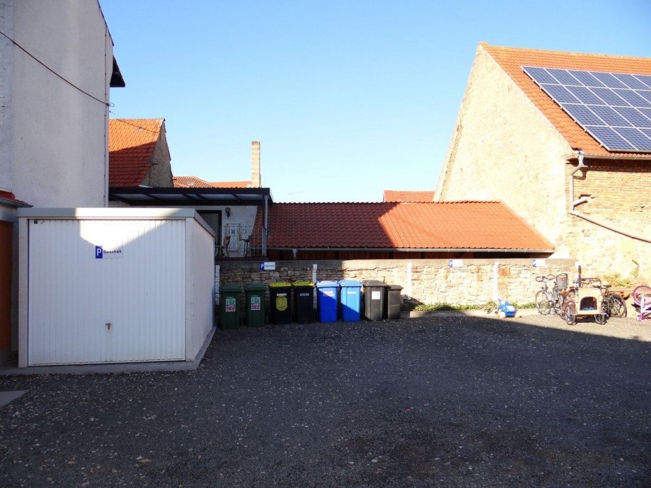 Innenhof Mehrfamilienhaus W�llstein