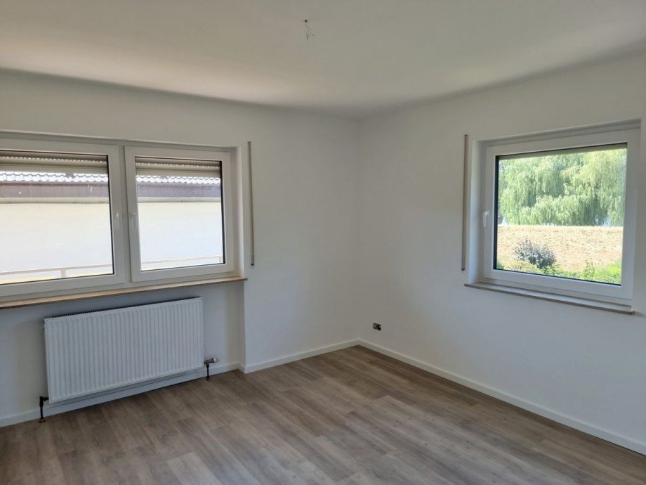 Schlafzimmer II Wohnung Ingelheim-Heidenfahrt