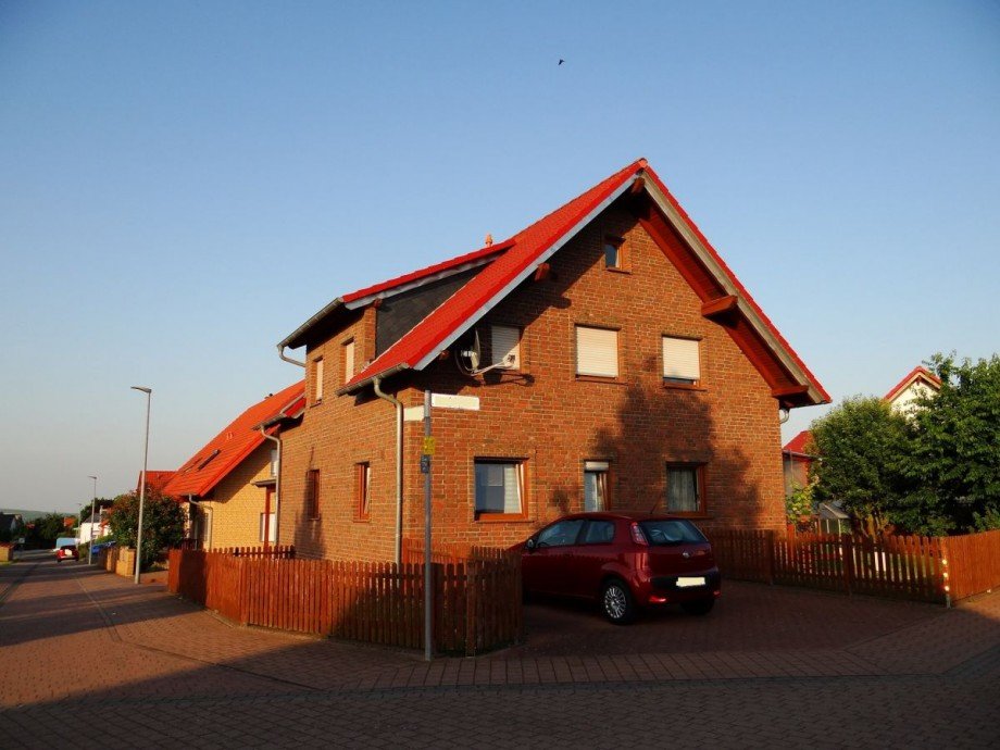 Westseite Haus Flomborn