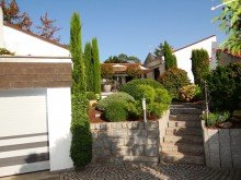 Hausau�enansicht Mainz-Bretzenheim - charmantes Raumwunder mit mediterranem Charakter und s�dl�ndischem Flair�