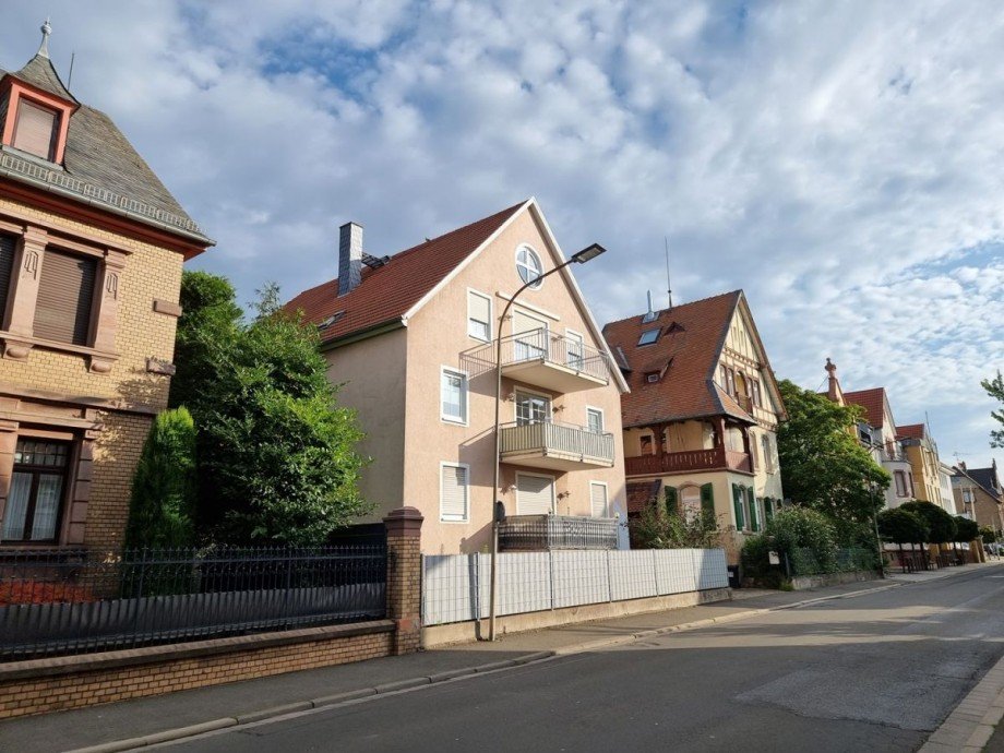 Stra�enseite Maisonettewohnung Alzey