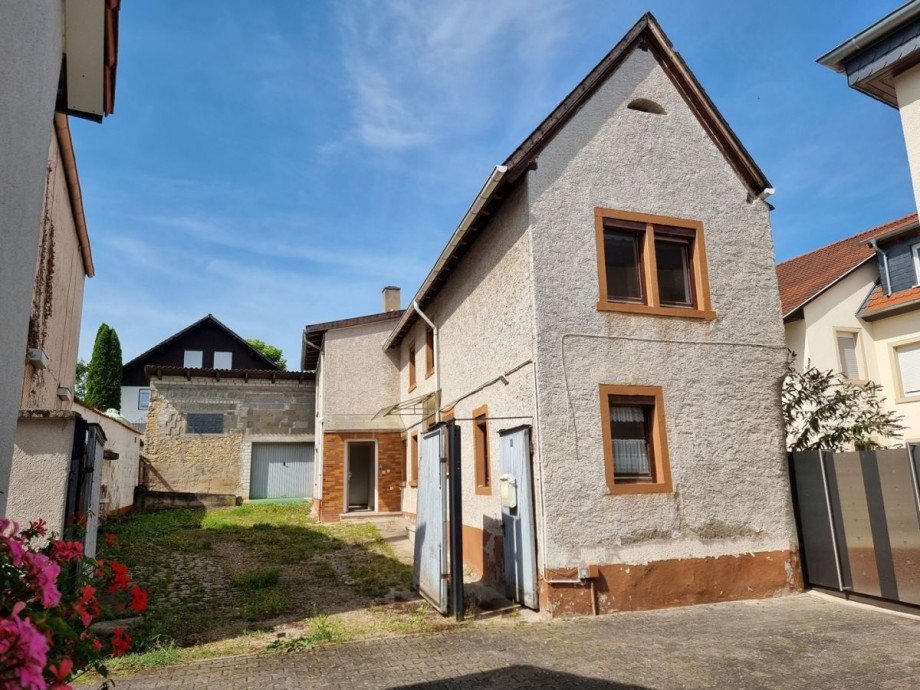 Haus Au�enansicht Haus Bermersheim