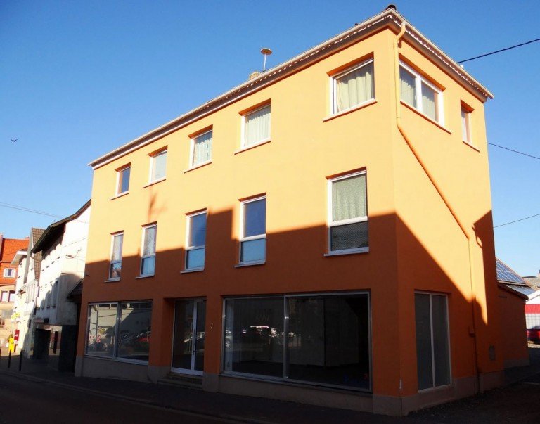 Haus Stra�enansicht W�llstein Mehrfamilienhaus Besser Betongold als Null- oder Negativzinsen!