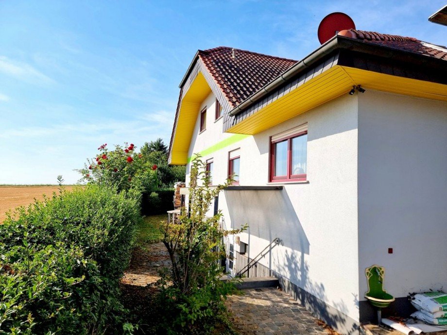 Feldrand Einfamilienhaus Monzernheim