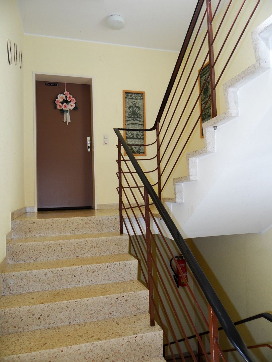 Treppenhaus Dachgeschosswohnung Alzey