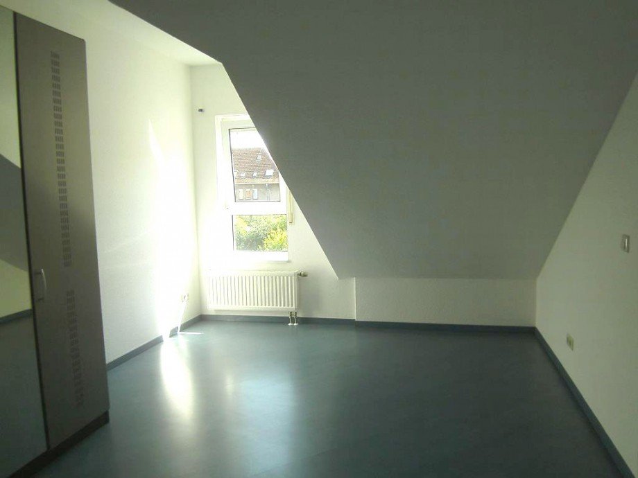 Schlafzimmer Dachgeschosswohnung Ramstein