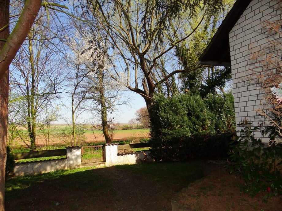 Feldrandlage Haus Flonheim