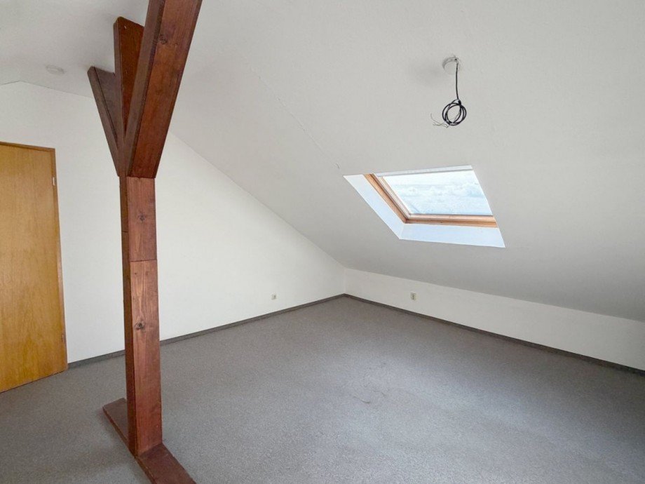 Dachboden Zimmer II Reihenmittelhaus Alzey