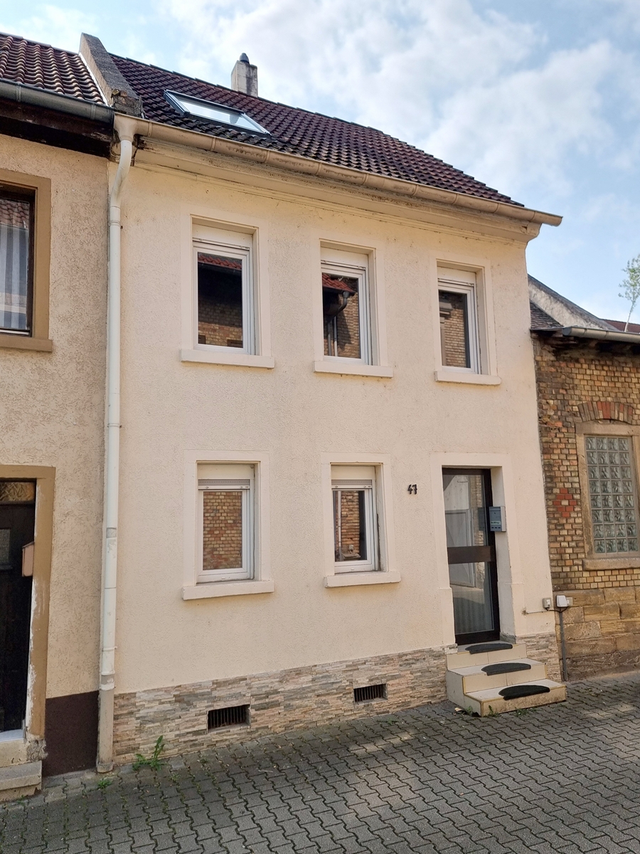 Hausansicht Wohnung Alzey