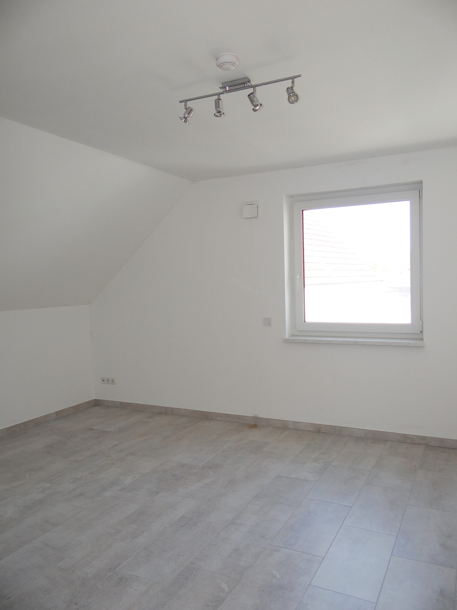 Schlafzimmer II Einfamilienhaus Ober-Fl�rsheim