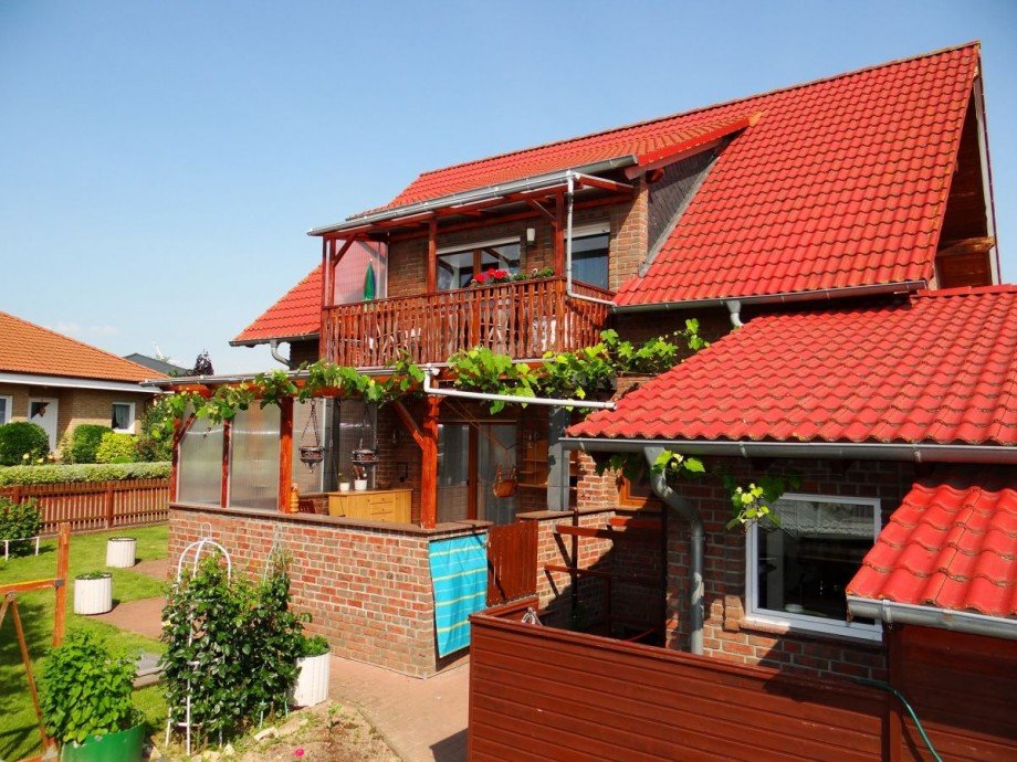 Haus S�dansicht Haus Flomborn