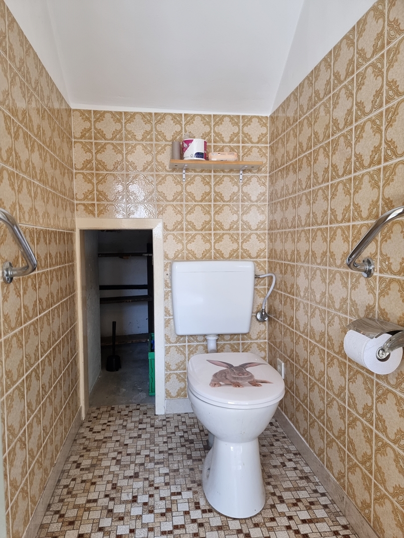 G�aste WC Haus Bermersheim