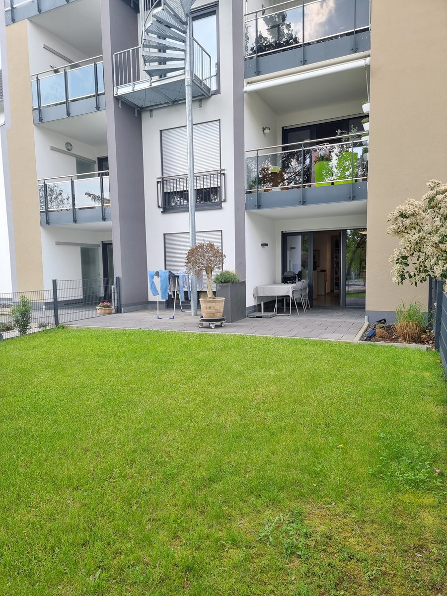 Terrasse u. Gartenanteil Wohnung Alzey