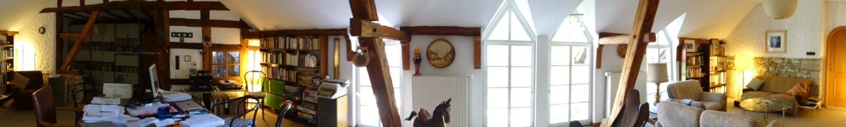 Studio-Wohnzimmer im OG Haus W�rrstadt-Rommersheim
