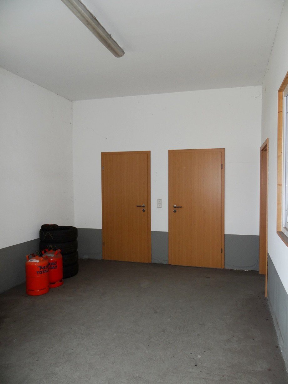 Flur Vorraum DG Lager Armsheim