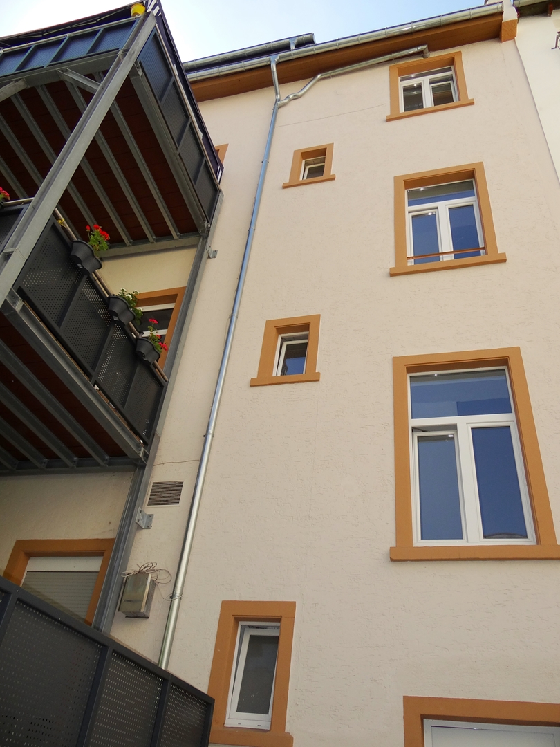 Hausansicht Hofseite Wohn- / Gesch�ftshaus Wiesbaden-Mitte