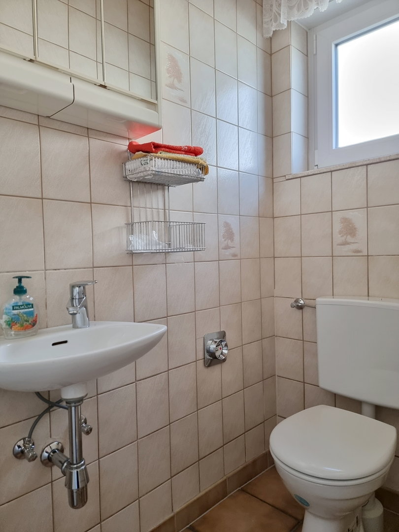 G�ste WC Haus Albig