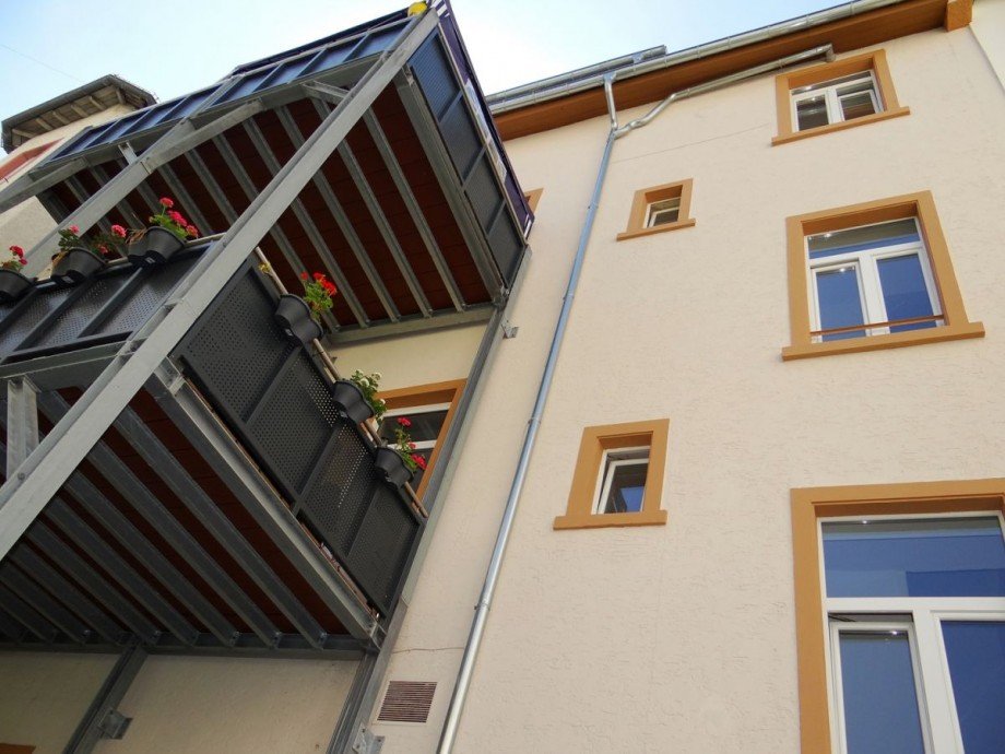 Hausansicht Hofseite Wohn- / Gesch�ftshaus Wiesbaden-Mitte