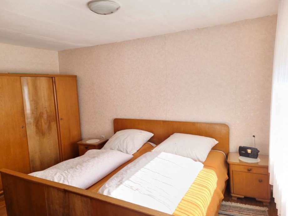 Schlafzimmer Einfamilienhaus Oberwiesen