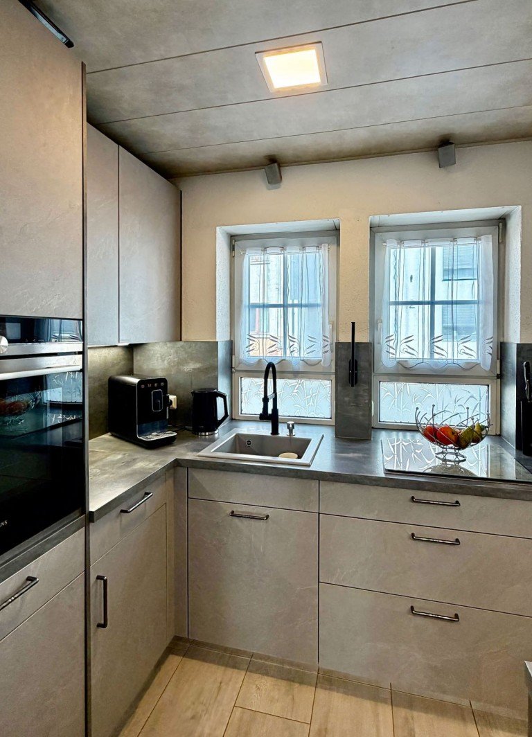 K�che Erdgeschosswohnung 3-Zimmer-Eigentumswohnung zentrumsnah, barrierearm, modern, hell und gem�tlich