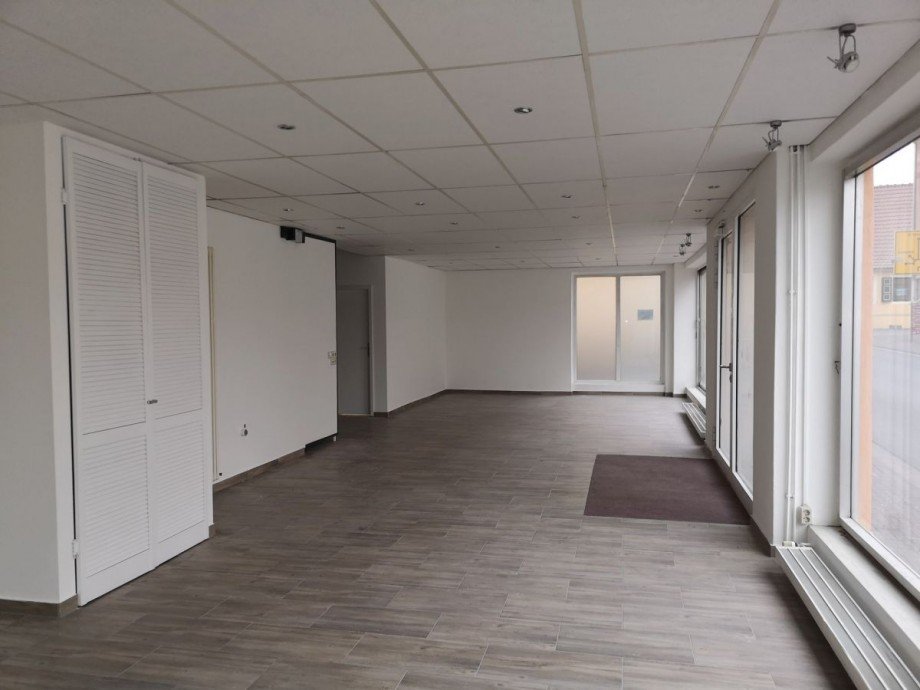 Praxis oder B�roraum Mehrfamilienhaus W�llstein