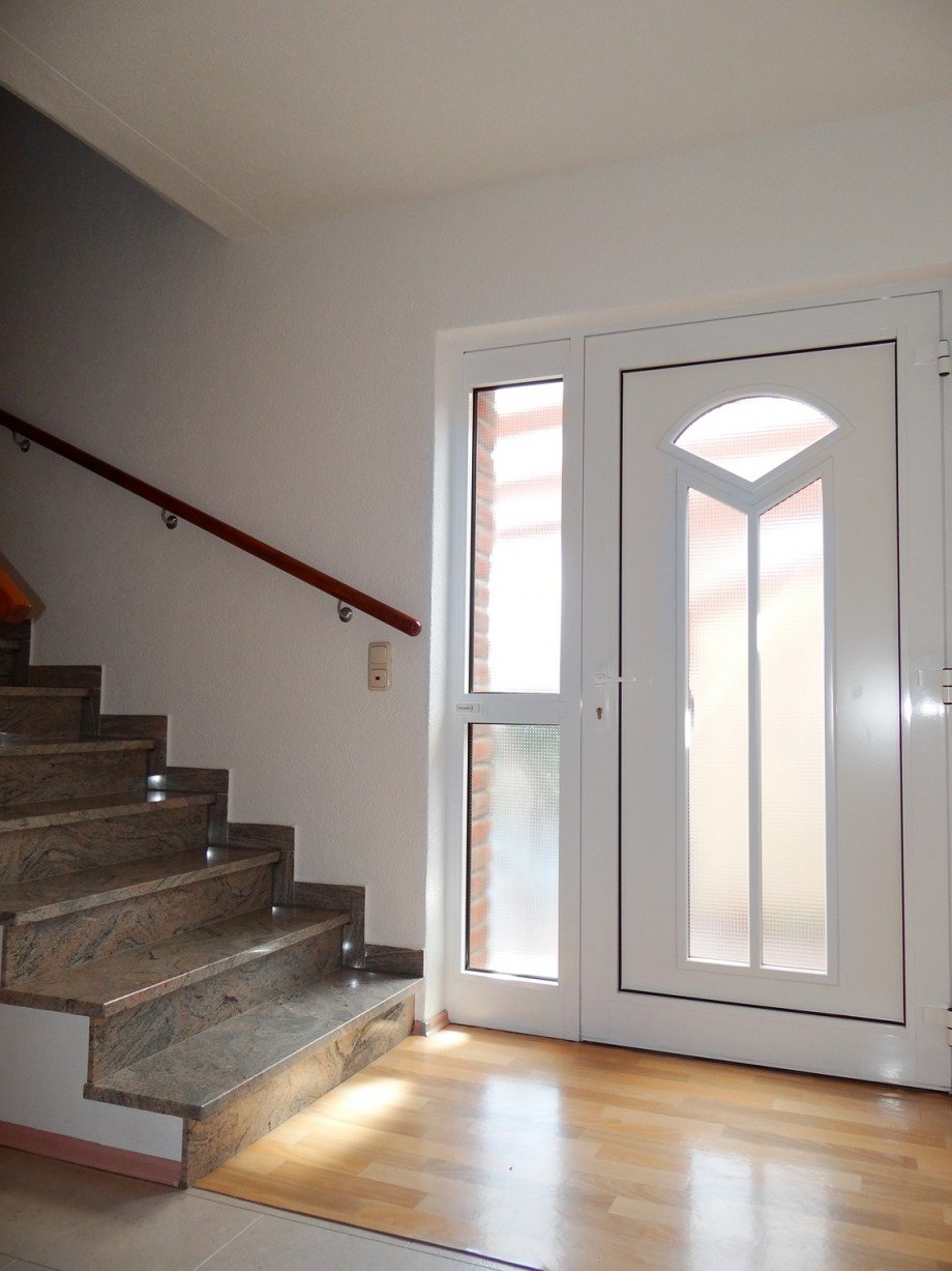 Hauseingang Flur Haus Flomborn