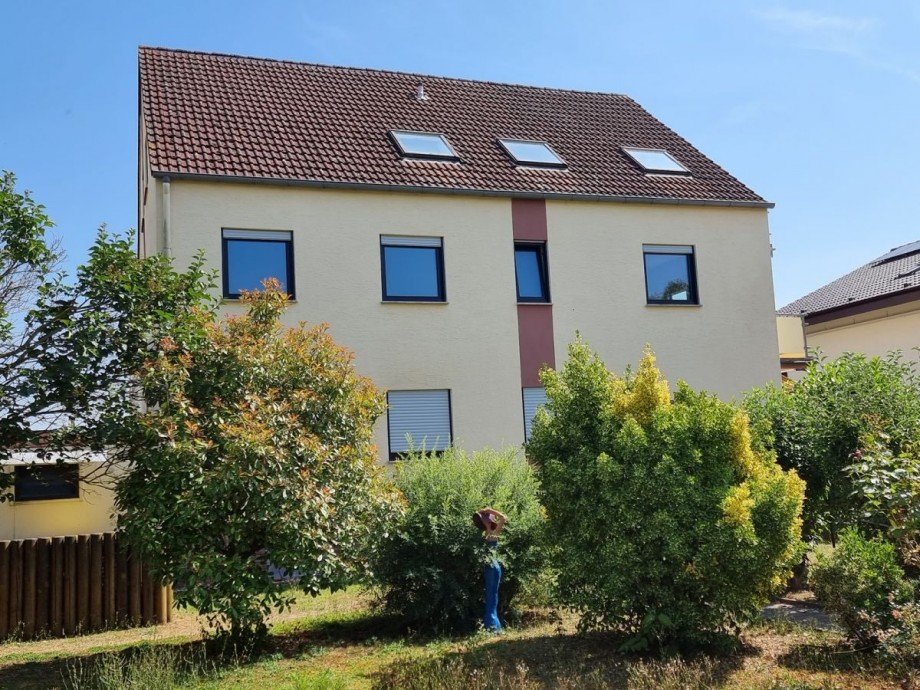 Haus Gartenansicht Wohnung Ingelheim-Heidenfahrt