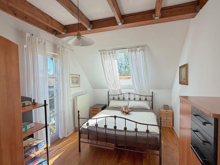 Schlafzimmer II, DG Einfamilienhaus Alzey