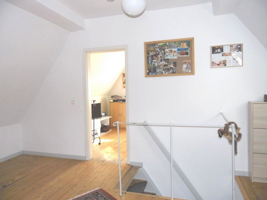 Flur Dachgeschoss Einfamilienhaus Flomborn