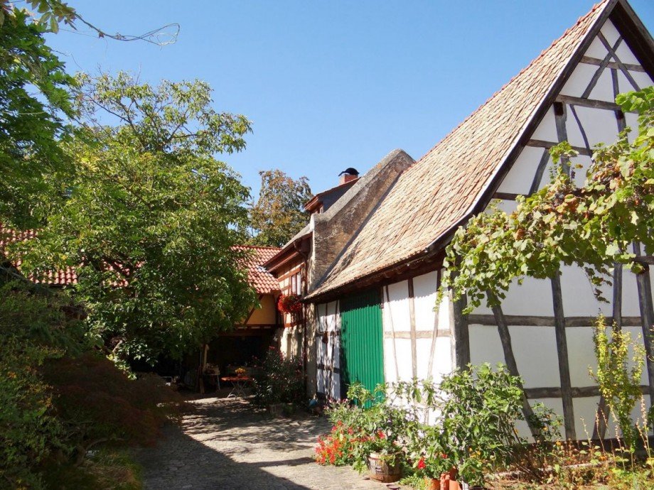 Hofeinfahrt Haus W�rrstadt-Rommersheim