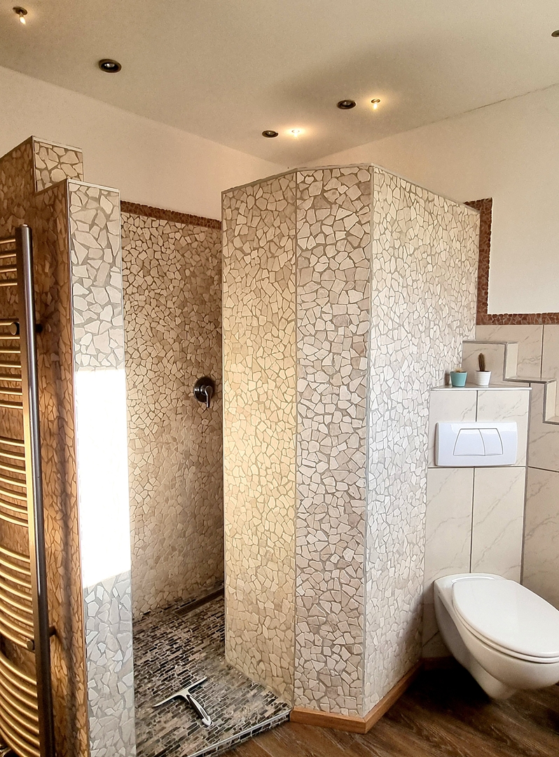Dusche Doppelhaush�lfte Bechtheim