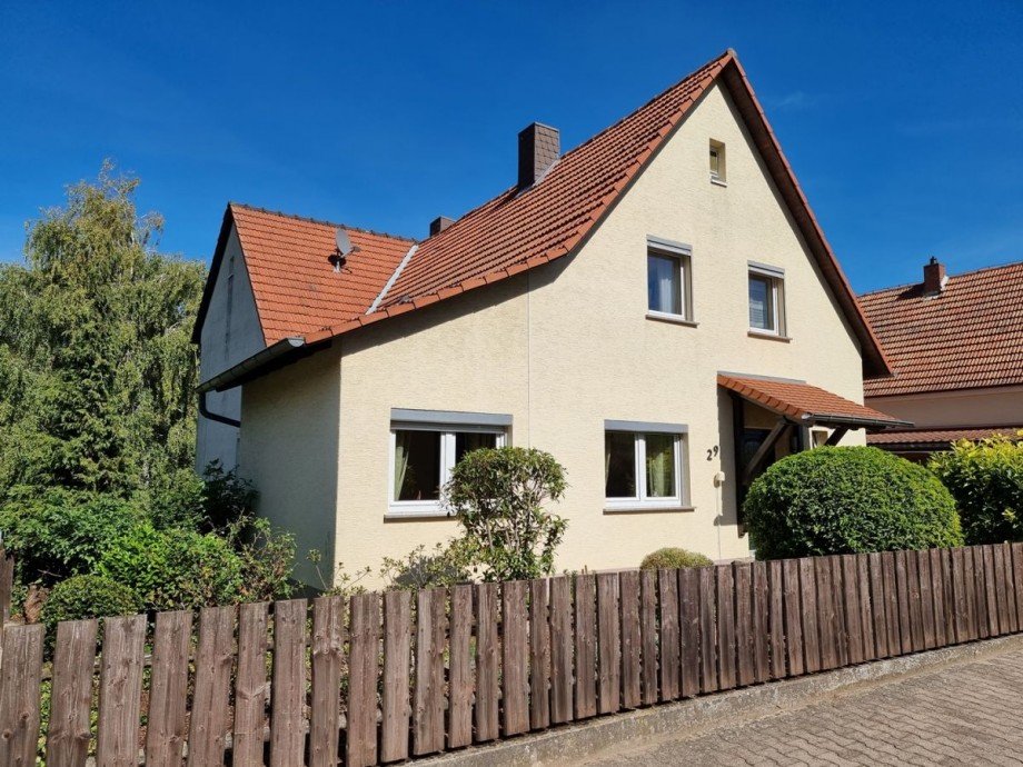 Stra�enansicht Haus Bolanden