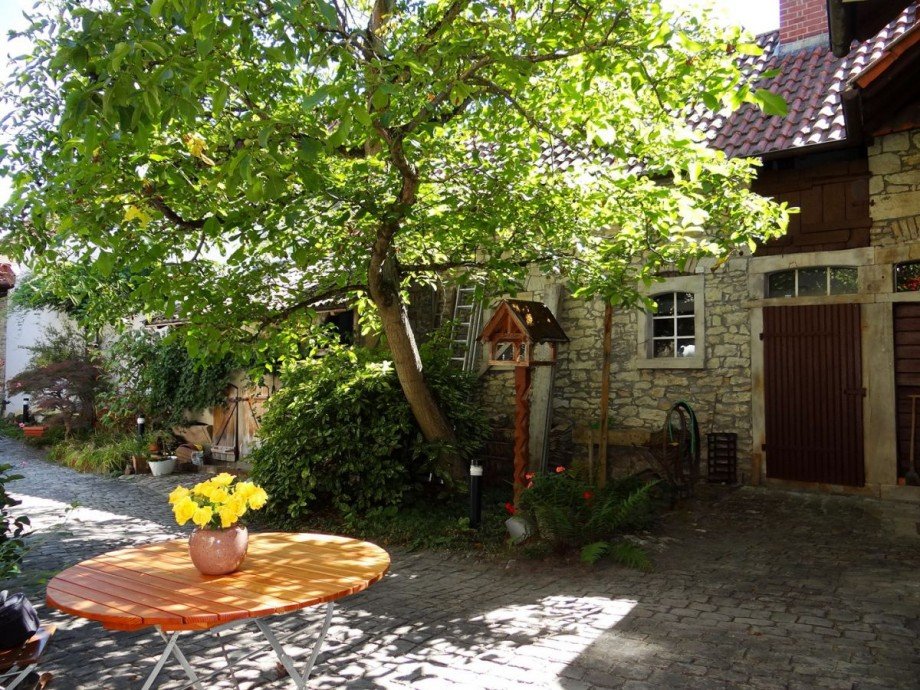 Innenhof Haus W�rrstadt-Rommersheim