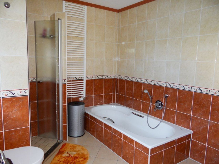 Badezimmer im EG Einfamilienhaus Alzey